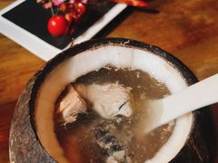 原只椰子乌鸡炖老鸽-大鸽饭(岗顶店)