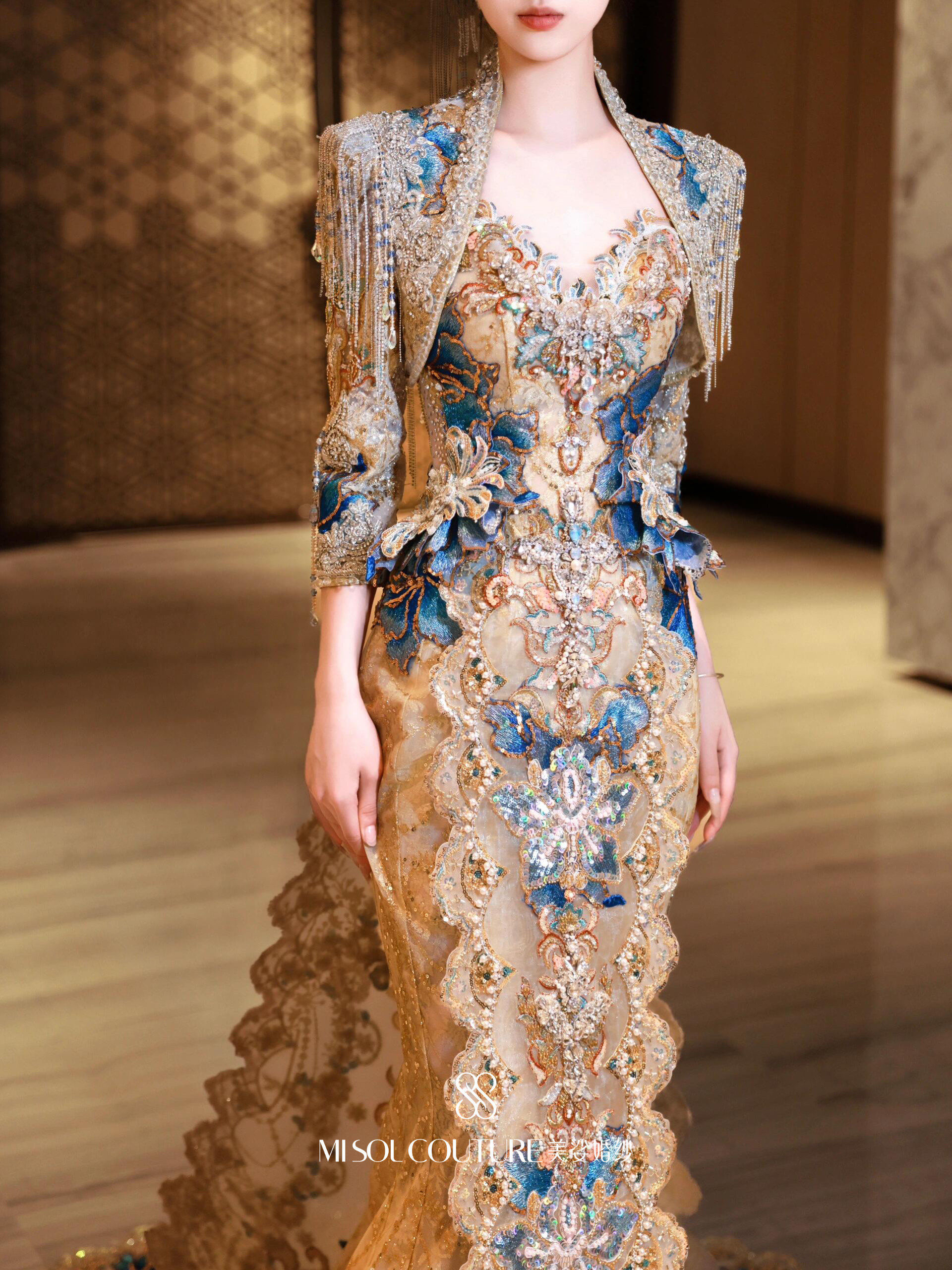 东方晚礼服的魅力