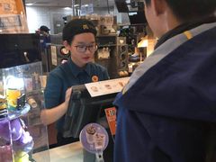 -麦当劳(中山公园龙之梦店)