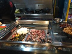 -胖子鱼粉(采霞街店)