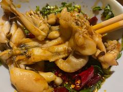 -何师傅美蛙鱼头(汉街店)