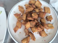 -溢心园香河肉饼总店