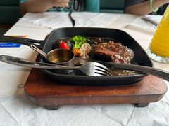 -牛扒先生·厚切雪花牛扒西餐厅(北京路禺山路店)