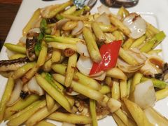 -黄泥岗·地道湖北菜(奥特莱斯店)