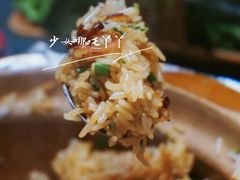 腊味煲仔饭-金龙·打边炉(南京西路店)
