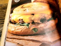 -HIGH FIVE哈福手工汉堡(桂林路店)