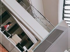 -上海滴水湖皇冠假日酒店