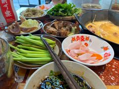 -赵美丽·重庆社区火锅·直营店(火车东站·中豪国际店)