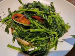 -泰堤坊(淡水体育馆店)