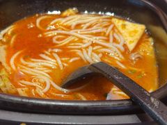 -阿香米线(凯德广场.1818店)
