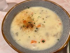 -玛格萝妮比萨屋(陆家浜路店)