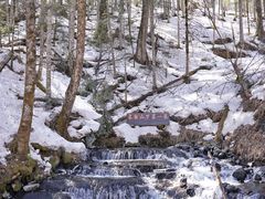 -峡谷浮石林景区