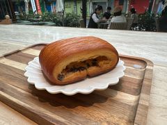 -VERIE BAKEHOUSE