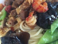 -海盗虾饭·剥好的小龙虾饭(SOHO尚都店)