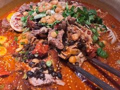 -张翻越·川渝冒菜·武汉黑鸭煲(城北万象城店)