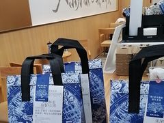-霸王茶姬(南亚风情第壹城店)