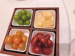 -品海楼·大连海胆锅贴馆(东港店)