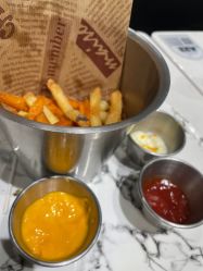 -MINI MARS KIDS CLUB亲子家庭中心(长宁天山店)