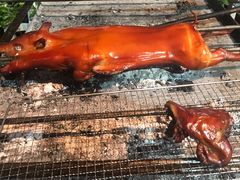 -黄记四更烤乳猪店