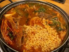 -喇喇排骨火锅·传统韩式脊骨汤(望京西园总店)