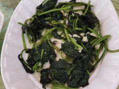 -鹏城人家海鲜酒家·23年老字号(较场尾店)