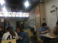-扬州小吃(延安西路店)