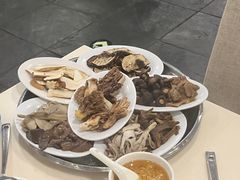-太婆天府山珍酒楼(亚运村店)