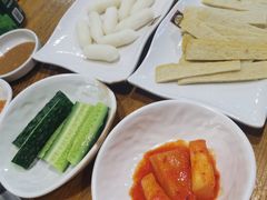 -喇喇排骨火锅·传统韩式脊骨汤(望京西园总店)