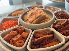 -静之湖湖畔餐厅