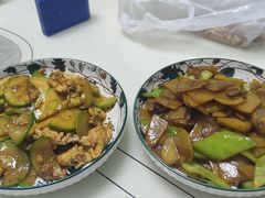 -老牌坊鲁菜名店(美莲广场店)