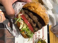 -The Habit Burger Grill 哈比特汉堡(爱琴海店)