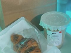 -RWORK·COFFEE(滨江店)