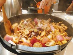 -胡须佬鸡煲四季火锅店(石厦西村直营店)