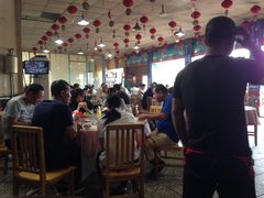 -金卯白肉罩火烧