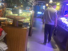 -领鲜活海鲜榴莲自助火锅(东门店)