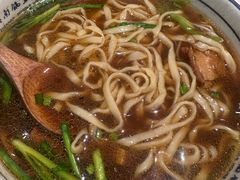 -镇南锅盖面馆(解放路店)