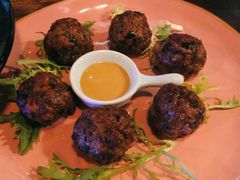 荷兰肉丸-SISTERS BAR RESTAURANT川意酒馆(嘉善老市H楼店)