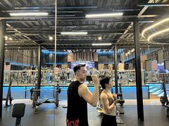 -滨力健身俱乐部