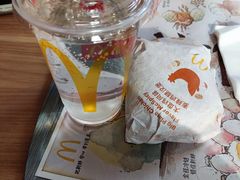 -麦当劳(浦江镇绿地乐和城店)