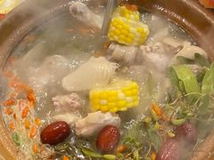 石橄榄炖鸡-洪大厨鸡煲(福田店)