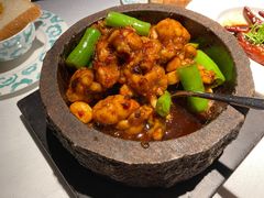 招牌石锅杭椒牛蛙-桂满陇·海市蜃楼·黑金(国金店)