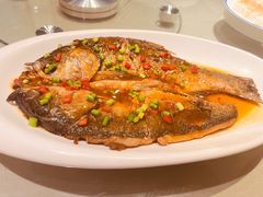 干烧臭花鲢-刘胖子家常菜·蹄花焖藕(兴业店)