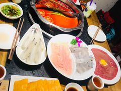 -纸盐河码头火锅(十八梯店)