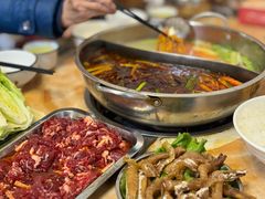 -沈记酸菜牛肉火锅店(九号路店)