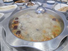 -光头药膳鸡(莱茵小镇店)