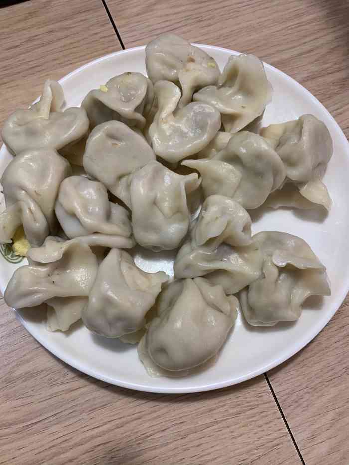 柴夫饺子馆(同乐店"很好吃的,比较喜欢吃韭菜鸡蛋味道的.