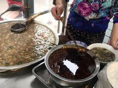 -刘老虎肉丸糊辣汤(总店)