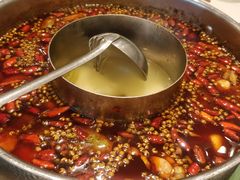 -蛙两只美蛙鱼头火锅(恒茂店)