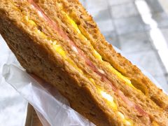 培根蛋三明治-可颂坊(中心书城店)