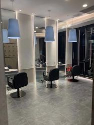 -Mentor Hair Salon